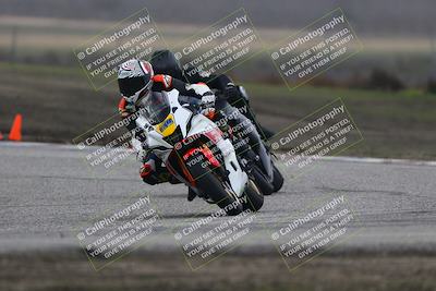 media/Nov-29-2025-TrackDaz (Sat) [[10ae2d9bce]]/B Group/Session 3 (Outside Grapevine)/